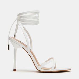 Steve Madden Size 8 Strappy White Lace-Up Stiletto Heel